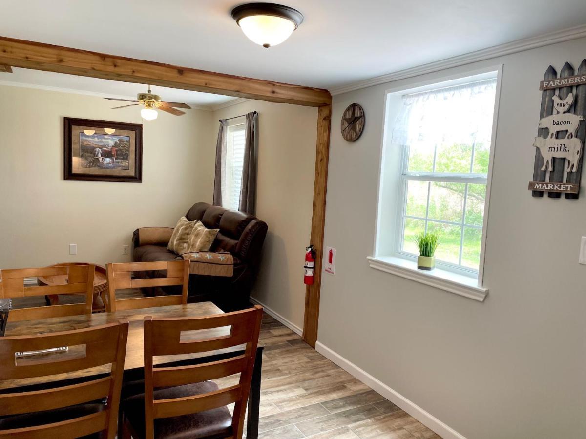 Four Oaks Bed And Breakfast Whitesboro Εξωτερικό φωτογραφία